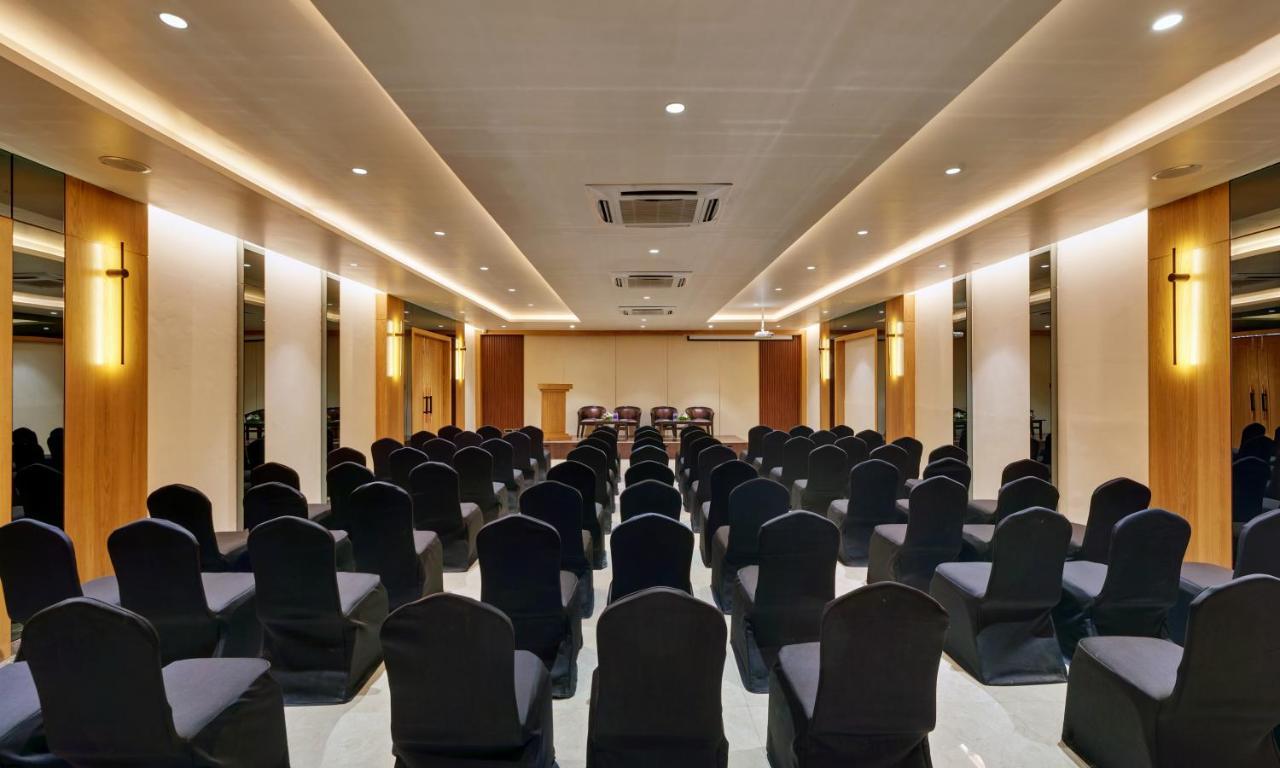 Citrus Hotel Kolhapur Εξωτερικό φωτογραφία