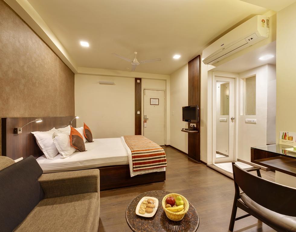 Citrus Hotel Kolhapur Εξωτερικό φωτογραφία