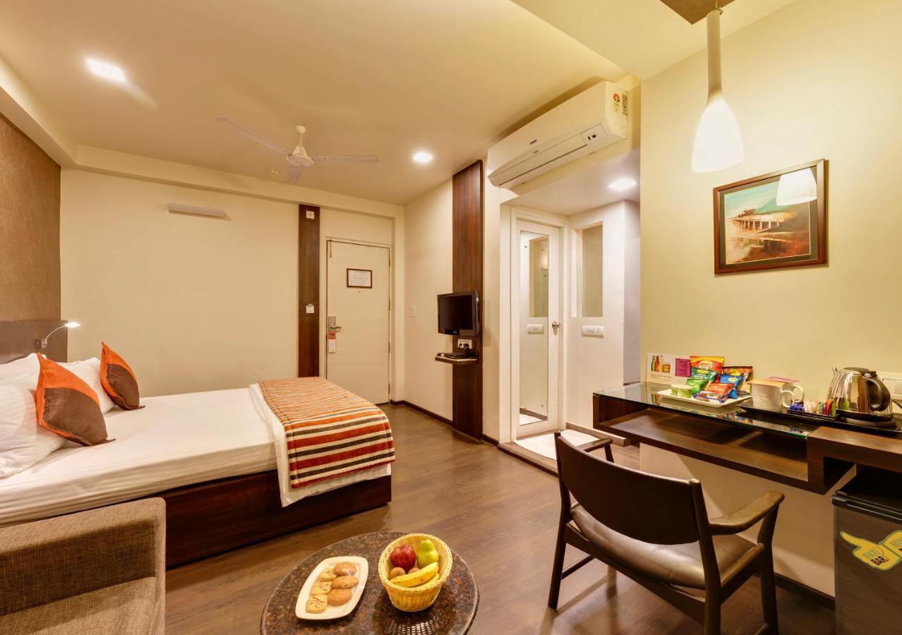 Citrus Hotel Kolhapur Εξωτερικό φωτογραφία