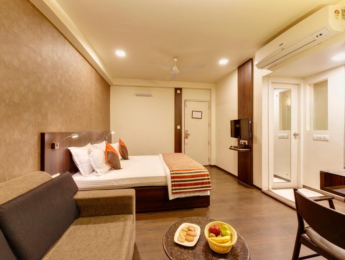 Citrus Hotel Kolhapur Εξωτερικό φωτογραφία